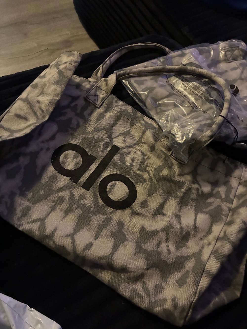 Alo tie dye gym bag